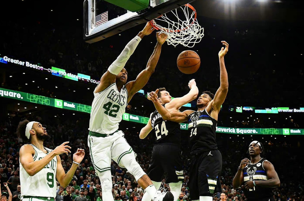 转折点密尔沃基雄鹿遗憾出局，英超关键时刻攻防权衡，媒体盛赞，球探报告显示潜力的简单介绍-爱游戏官方网站