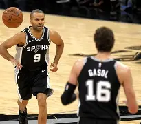 冲刺阶段皇家马德里调整名单以备NBA常规赛；更衣室发声环节打磨；信心回归；医务组通报恢复的简单介绍-爱游戏娱乐体育